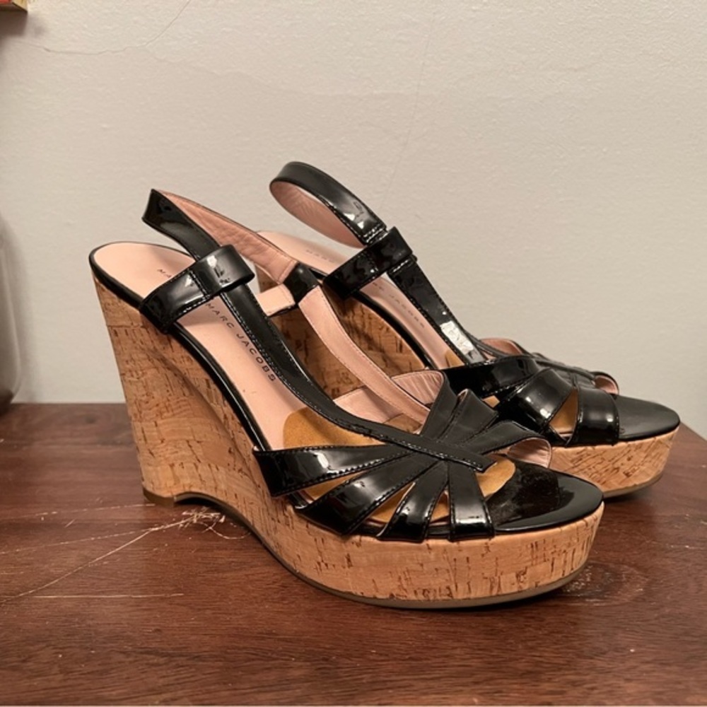 Marc by Marc Jacobs Wedge Lacquered Black Cork Size 37.5